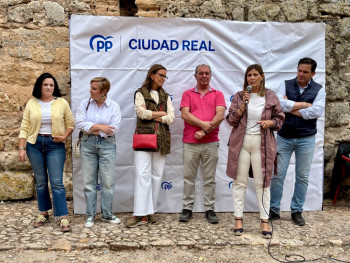 Agudo pide a Page que “deje de esconderse, dé la cara, y asuma responsabilidades" por el incendio de Peñalba de la Sierra