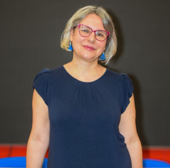 Martínez asegura que el Gobierno impulsa “por convicción” incluir el derecho al aborto en la Constitución 