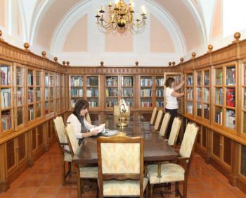 Se adjudican a cuatro jóvenes investigadoras las ayudas para proyectos de ciencias sociales