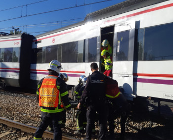 Heridos seis pasajeros tras el descarrilamiento de un tren en San Fernando de Henares