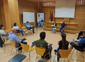 El Ayuntamiento retoma las mesas de trabajo juveniles y recoge propuestas de para la Feria de la Juventud