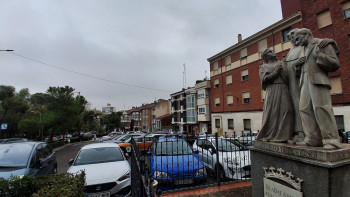 El proyecto de remodelación del Parking de la calle María Pacheco incluye una nueva zona estancial y cinco aparcamientos menos