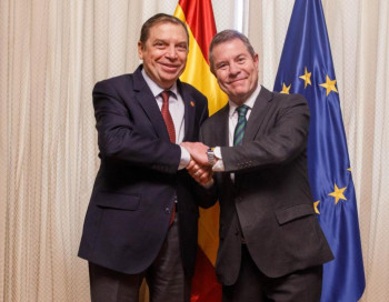 García-Page y el ministro Planas defienden una PAC con fondos suficientes para hacer frente a los retos del sector agrario