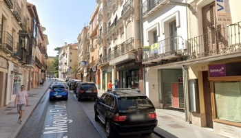 Las obras en Miguel Fluiters harán que durante 15 días el acceso al parking de la Plaza Mayor se realice por la cuesta de Dávalos