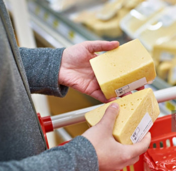 Alertan de la presencia de listeria en varios quesos distribuidos en Castilla-La Mancha