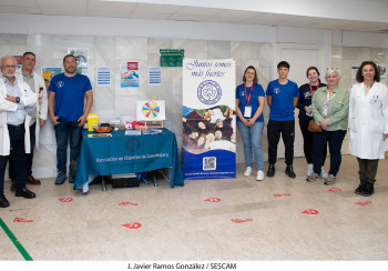 La Asociación de Diabetes instala un mesa informativa con motivo de la celebración del Día Mundial de esta enfermedad