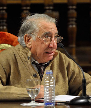 La Academia de Ciencias Sociales y Humanidades de CLM premia al seguntino José Esteban Gonzalo 