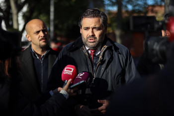 Núñez reivindica en Azuqueca las políticas que importan a los autónomos y al pequeño comercio