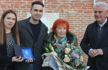 Cabanillas rinde homenaje a Julia Moratilla en la reapertura del Centro de la Mujer