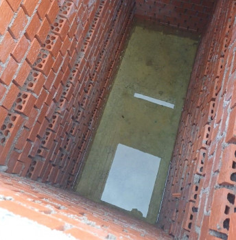 El PSOE denuncia: fosas inundadas y trabajadores en precario en el Cementerio