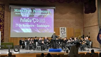 La Federación Taurina celebró una velada cultural en la que imagen y pasodoble se unieron en un maridaje artístico excepcional 