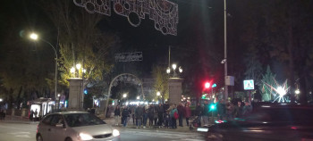 La iluminación navideña, como los pimientos de Padrón: unas lucen y otras no