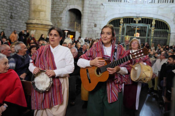 El XVII Certamen de Villancicos de Pareja reúne a más de un millar de personas