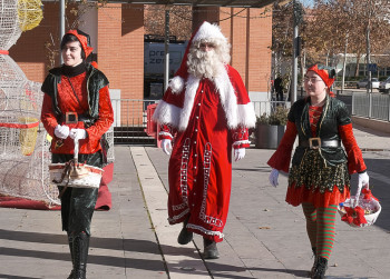 Este lunes llegan a Azuqueca Papá Noel y, por primera vez, Mamá Noel