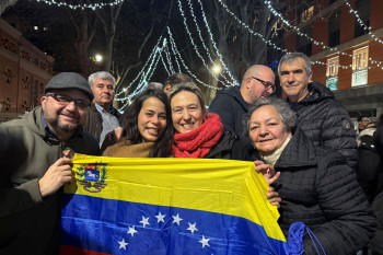 LOS VECINOS DENUNCIAN. Guarinos y Venezuela