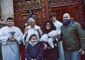 Guadalajara celebra San Antón y la salida de la Botarga