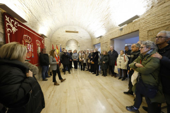 Medio centenar de personas visitan las Cortes de Castilla-La Mancha