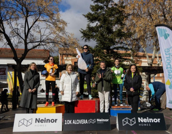 Un millar de personas disfrutan del atletismo popular en las calles de Alovera