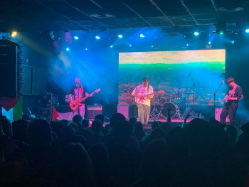 El Insurrection Fest convierte la Sala Óxido en un grito colectivo de música y solidaridad con Palestina