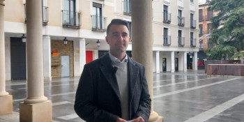 El PSOE denuncia que PP y Vox "estaban avisados" de que el contrato de los autobuses "estaba abocado al fracaso"