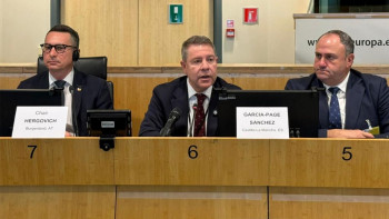 Page reivindica una mayor apuesta por la incorporación de jóvenes al sector agrario