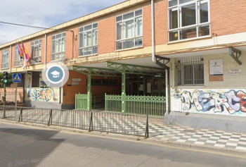 Evacuados 60 alumnos de un instituto tras salir humo de la caldera