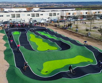 Inaugurado el nuevo Pump-Track con la participación de algunos de los mejores riders de España