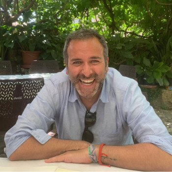 OPINIÓN. Más allá de la izquierda y la derecha