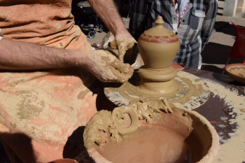 La Diputación de Guadalajara activa dos nuevas convocatorias para impulsar el folclore y la artesanía local 