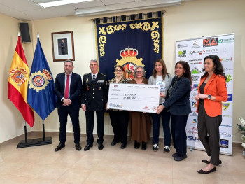 Guadalajara entrega más de 12.000 euros a Afanion gracias a la solidaridad ciudadana en la I Carrera “Ruta 091” 