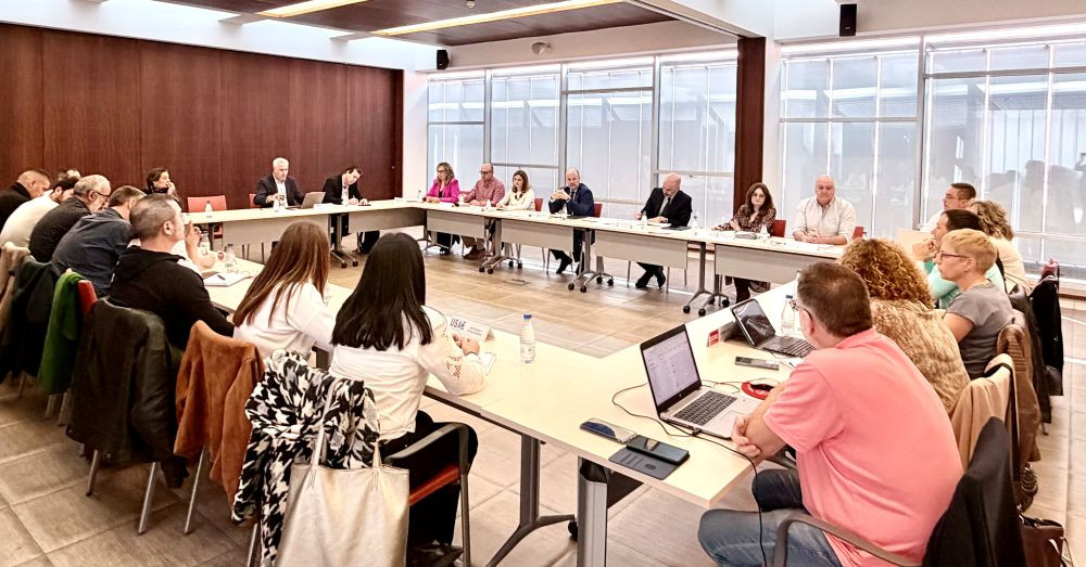 La mesa de negociación se ha constituido hoy jueves//IMagen: JCCM.