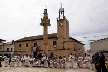 La tamborrada de Fuentenovilla, una cita ineludible en Semana Santa 