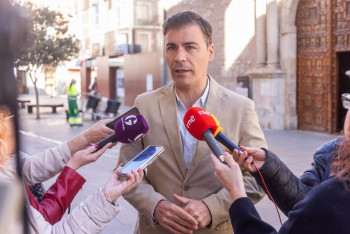 El Ayuntamiento refuerza la limpieza de las calles del centro en Semana Santa