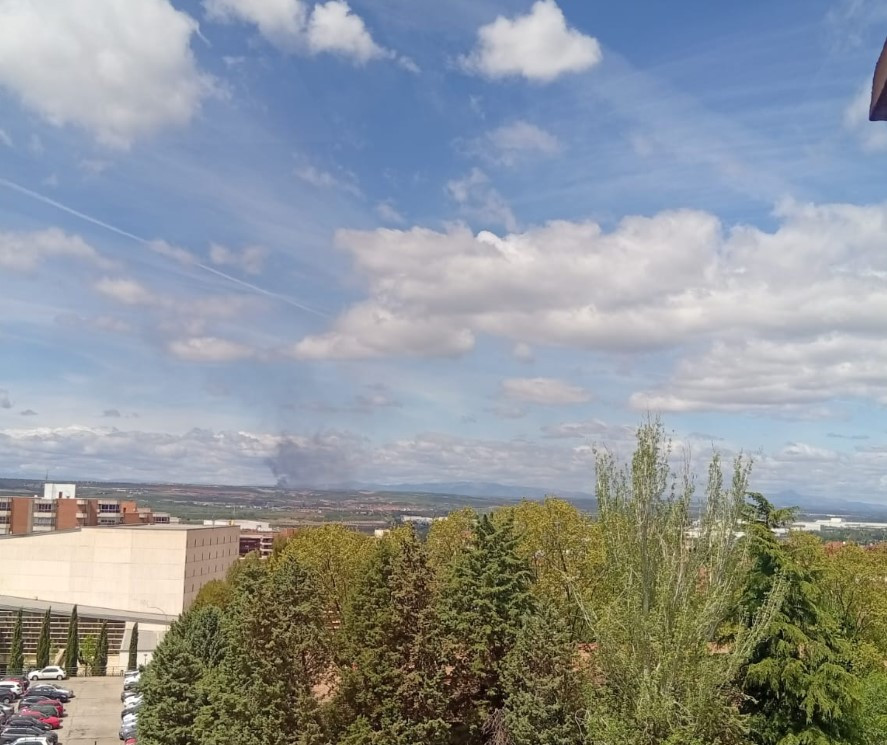 Imagen: El humo puede verse desde Guadalajara