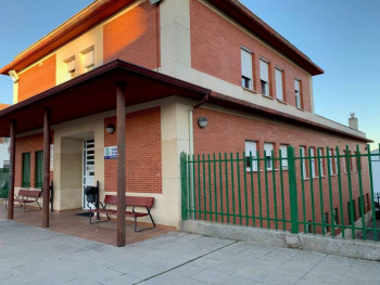 Cabanillas pide al Sescam la devolución del antiguo centro de salud para destinarlo a nuevos usos municipales