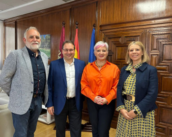 La delegada de la Junta recibe al nuevo vicerrector del Campus de la UAH en Guadalajara 