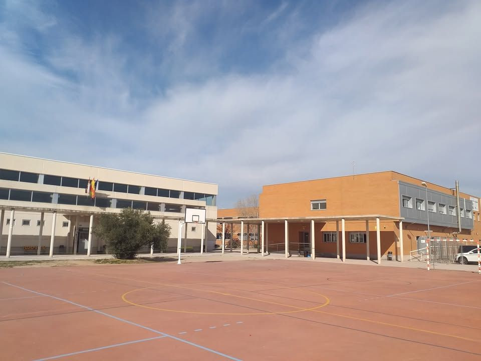 Imagen: IES Carmén Burgos de Seguí (Facebook)