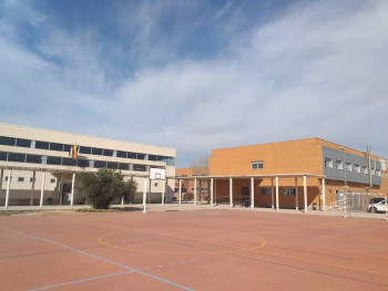El IES Carmen de Burgos Seguí de Alovera, entre los cinco mejores centros del mundo en bienestar educativo 