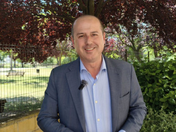 Rojo acusa a Guarinos de convertir los plenos “en una gresca constante”