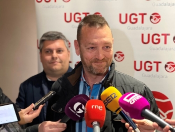 Alejandro Coracho toma el relevo de Francisco José Sánchez al frente de UGT en Guadalajara