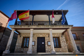 El Ayuntamiento de Torija defiende la “absoluta legalidad” y transparencia en el proceso de adjudicación del contrato de limpieza del colegio