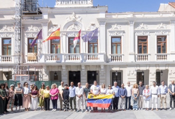 Guadalajara guarda un minuto de silencio en solidaridad con las víctimas de los terremotos en Venezuela 