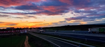 El Mitma sustituye las luminarias de la A-2 para lograr un ahorro energético del 70%