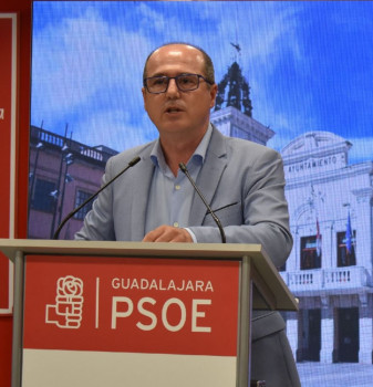 Rojo destaca los avances en las soluciones al tráfico en Cuatro Caminos y la consolidación de la nueva Ronda Este