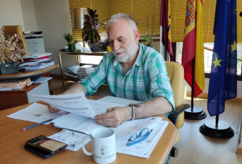 Fernández-Montes niega recortes en los CEPA y defiende la necesidad de redistribuir recursos
