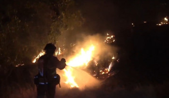 El incendio de La Mierla ya supera al de La Riba: 16.000 hectáreas arrasadas