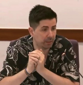 El PSOE denuncia que "a Guarinos se le disparan las quejas de la ciudadanía"