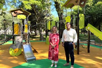 El Consistorio emplea 150.000 euros en la renovación de dos áreas infantiles del Parque de la Concordia
