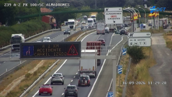 Complicaciones en la A-2 por un accidente a la altura de Almadrones