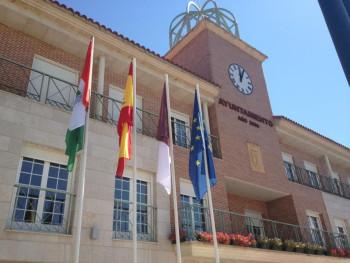 Cabanillas congela los impuestos en 2027 y prepara una rebaja del IBI al mínimo legal en 2028 